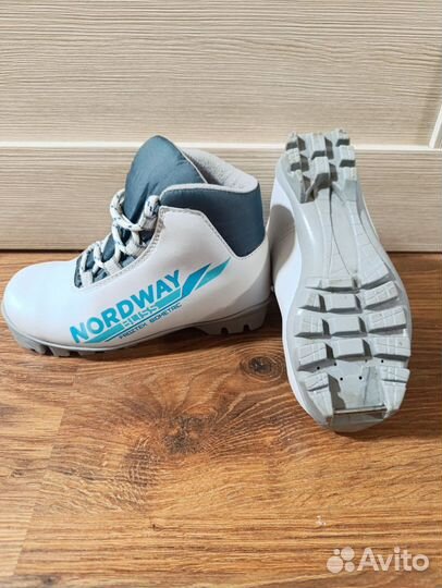 Лыжные ботинки 32 размер, nnn