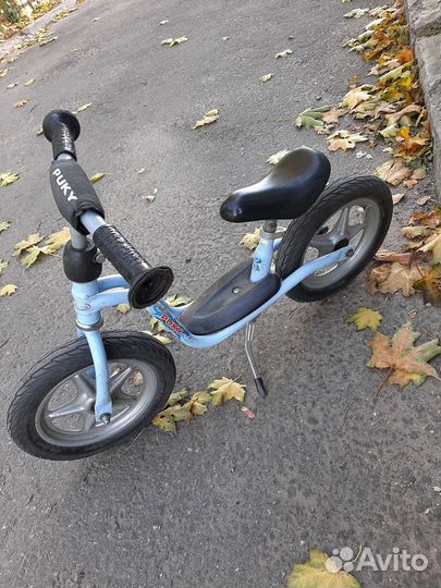 Беговел и шлем puky