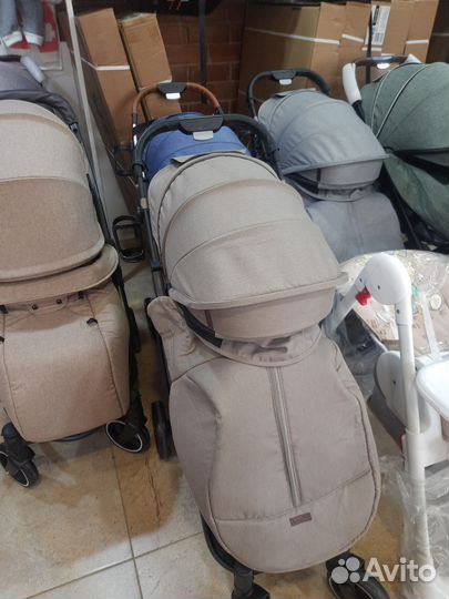 Прогулочные коляски новые в наличии