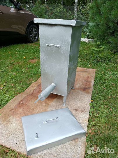 Коптильня холодного копчения с гидрозатвором