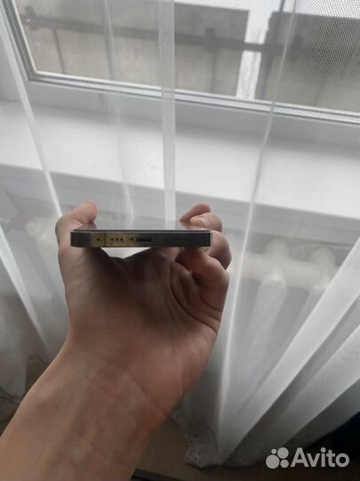 Продам iPhone XR в корпусе 14pro max