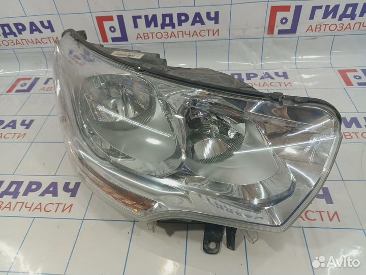 Фара правая Citroen C4 II 9687304480