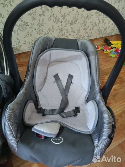 Коляска 3 в 1