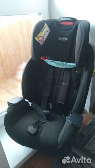 Детское автокресло Graco SlimFit LX Black