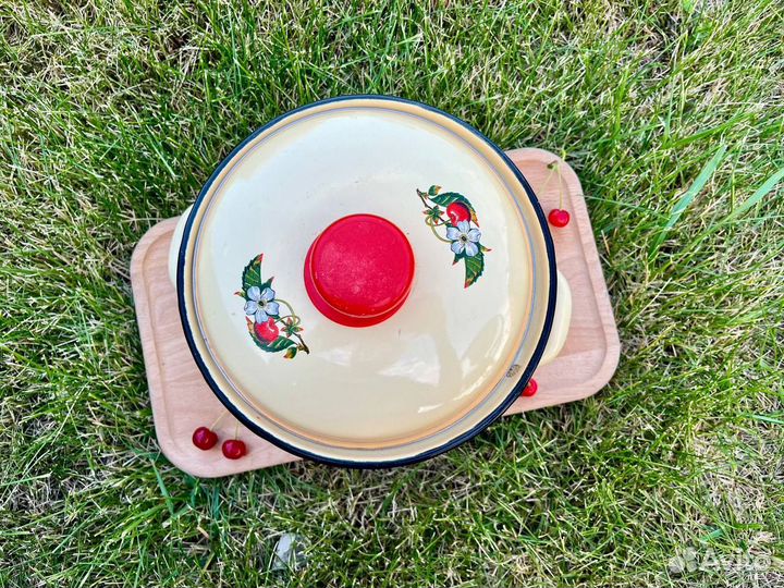 Кастрюля эмалированная СССР