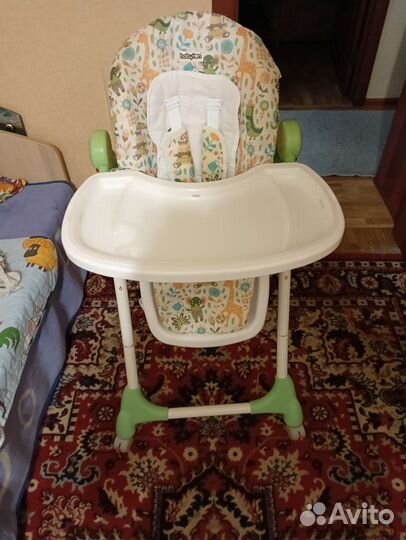 Стульчик для кормления babyton