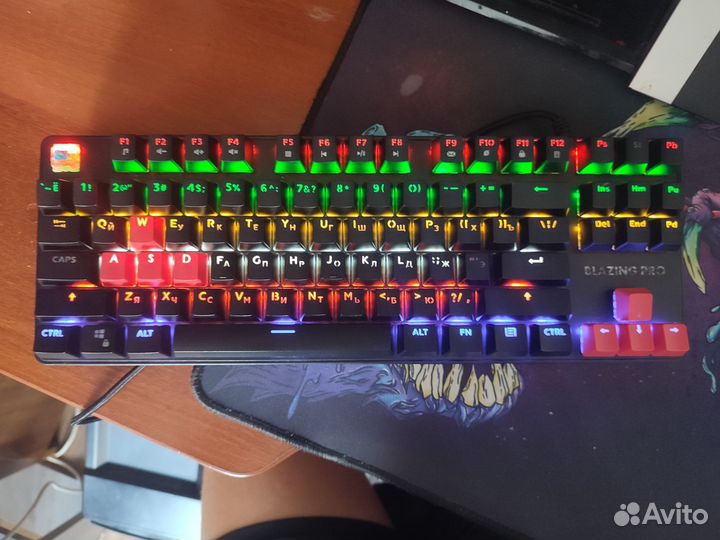Игровая механическая клавиатура Blazing pro