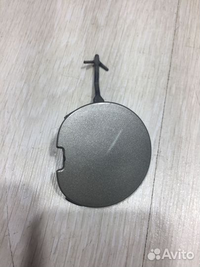 Заглушка буксировочного крюка Renault logan 2