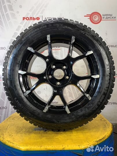 Колеса зимние Nissan X-Trail Nokian 215/60 R17