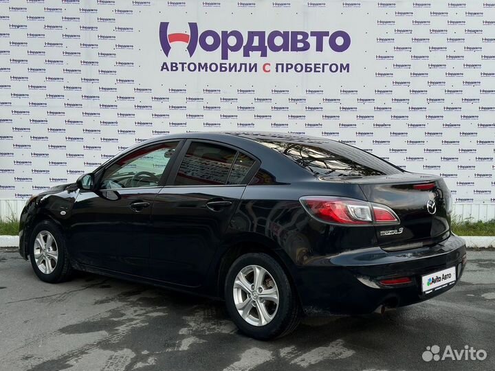 Mazda 3 1.6 AT, 2012, 200 000 км