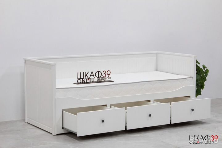 Hemnes Кровать 3 ящика 903.493.26 белый IKEA