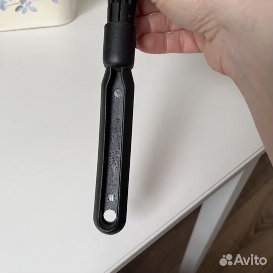 Венчик Regent inox Linea nero 93-AK2C-13