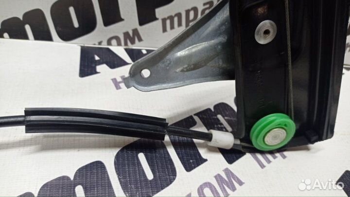 Стеклоподъемный механизм передний правый