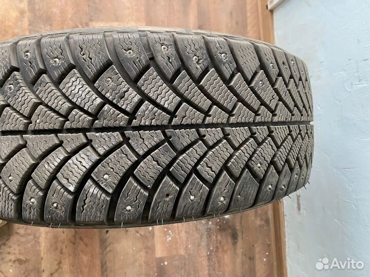 Bfgoodrich G-Force Stud 205/55 R16