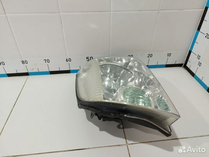 Фара левая X-Trail (T30) 2001-2006 (не ксенон)