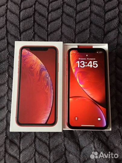 iPhone Xr, 64 ГБ