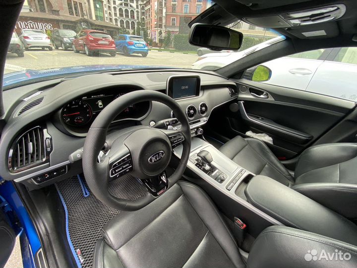 Kia Stinger 2.0 AT, 2018, 99 000 км