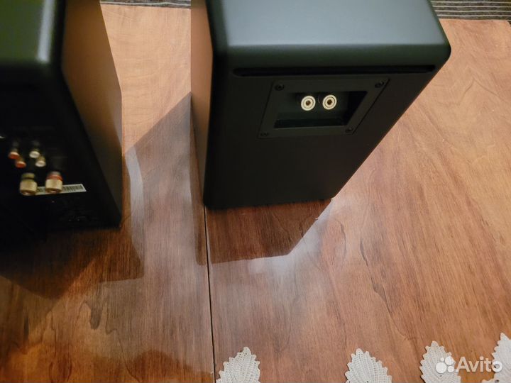 Полочная акустика Audioengine A5+ Classic Satin Bl