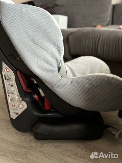 Кресло Maxi-Cosi 9-18 кг отдам