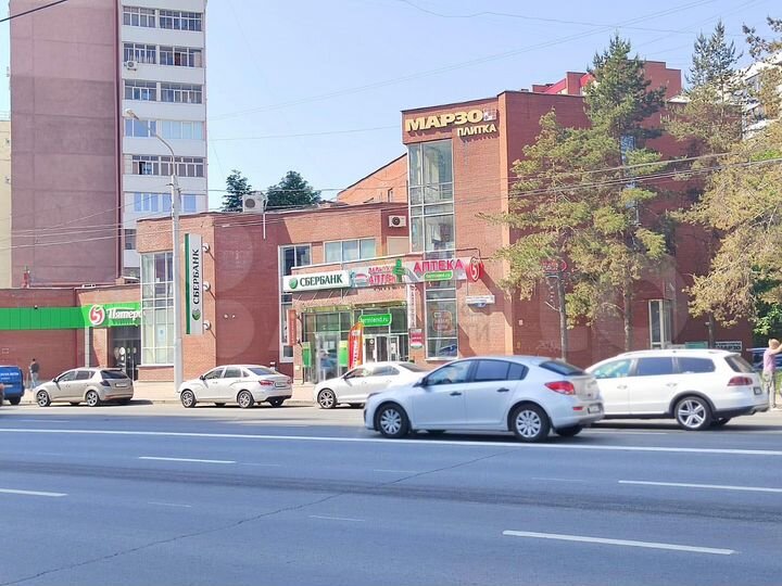 Продажа здания с арендатором Лесотехникума 24/1