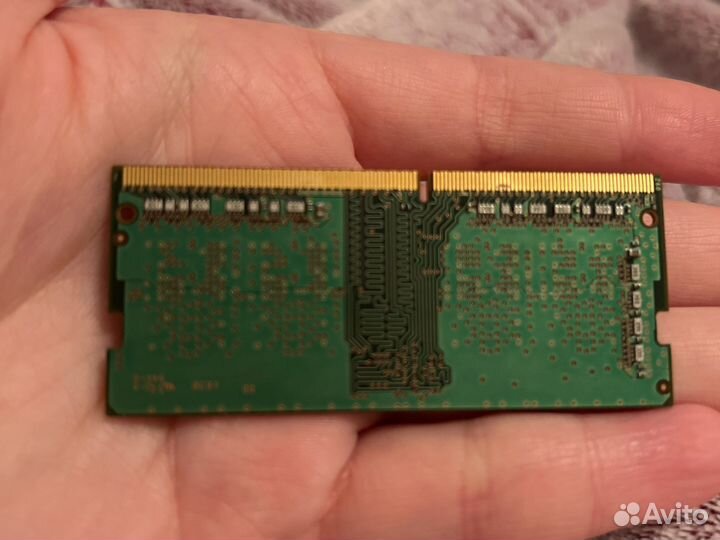 Планка памяти Samsung 4gb PC4-2400Т