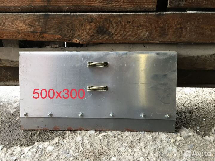 Лопата для уборки снега