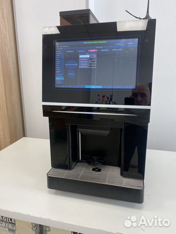 Профессиональная кофемашина для кофейни Jetinno