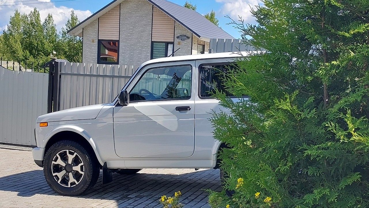 ВАЗ (LADA) Niva Legend