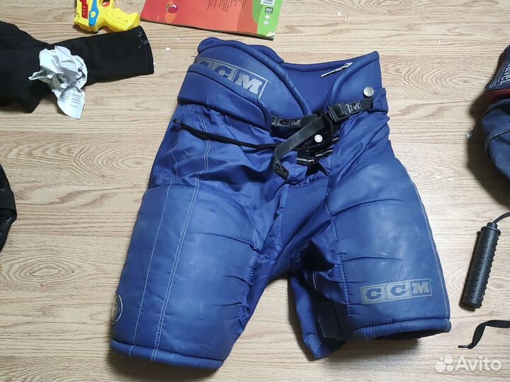 Хоккейные шорты ccm и нагрудник