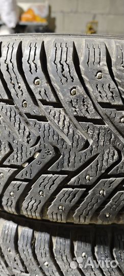 Nokian hakkapeliitta 8 225 50 r17