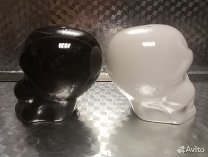 Солонка и перечница керамика в виде черепов