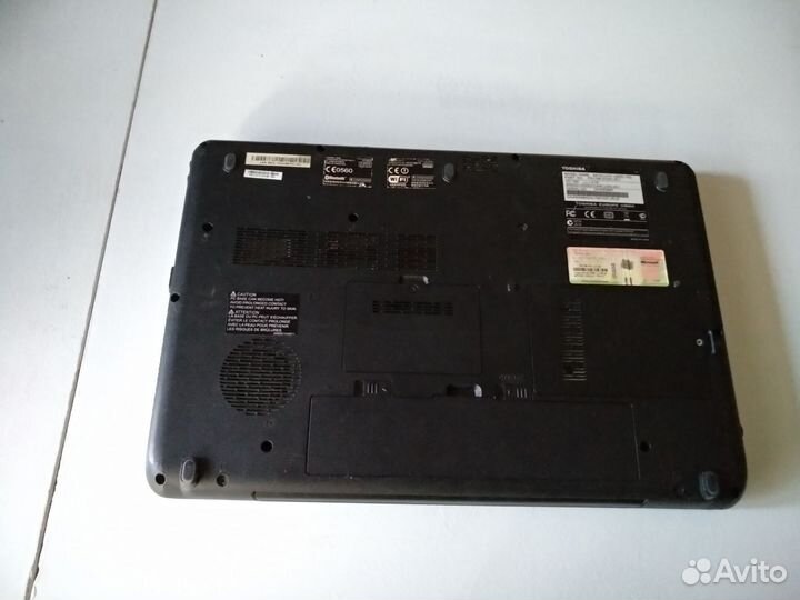 Ноутбук Toshiba satellite L500D-16Q