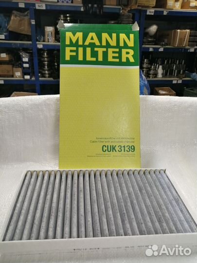Салонный фильтр Mann Filter CUK3139