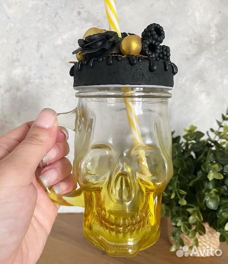 Кружка с декором