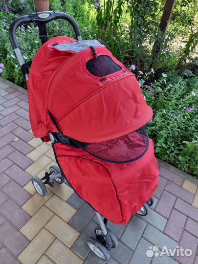 Прогулочная коляска