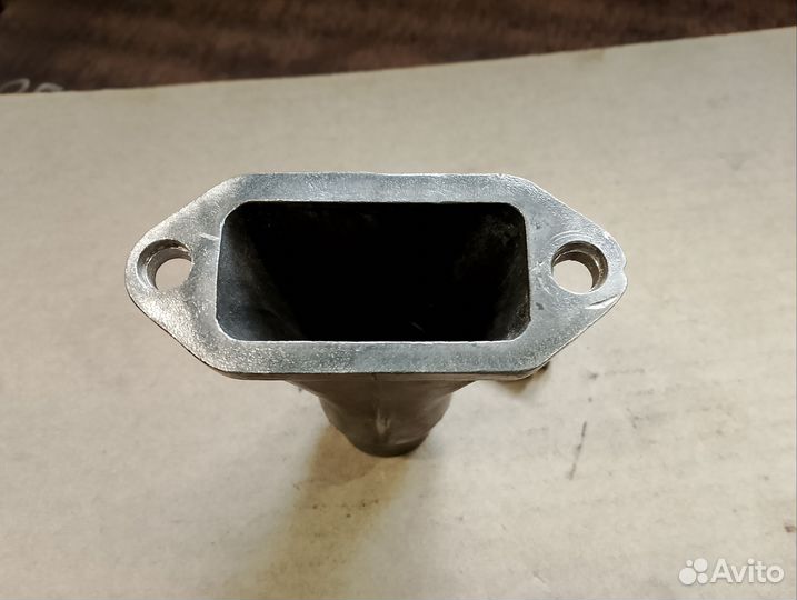 Патрубок впускной мотоцикла иж 56, иж 2