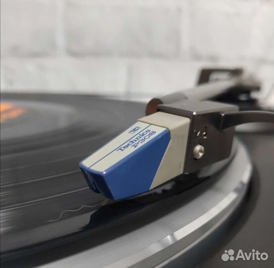 Проигрыватель винила Panasonic SL-QD 33