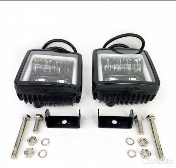 Противотуманные фары универсальные 80w с дхо