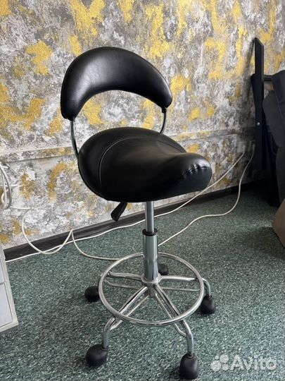 Стул седло со спинкой бу