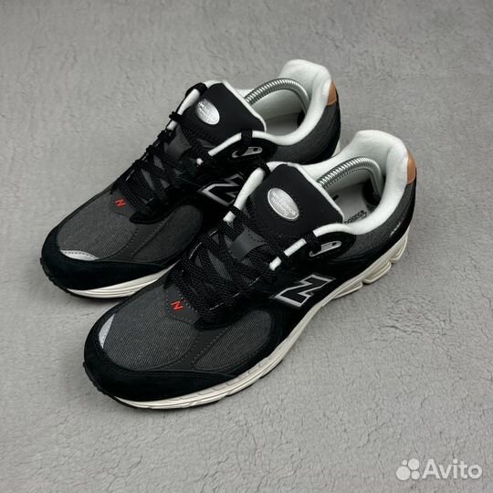 Кроссовки New Balance 2002R оригинал новые