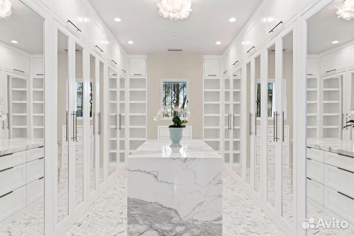 Угловая Гардеробная