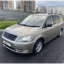 Toyota Picnic 2.0 AT, 2003, 301 000 км, с пробегом, цена 660 000 руб.