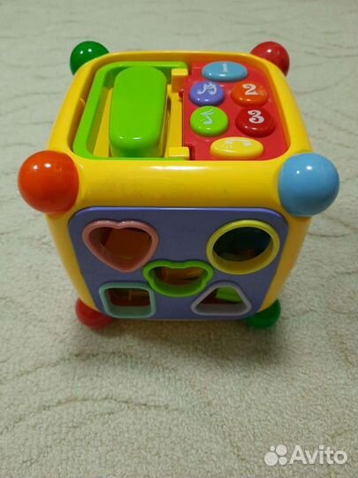 Развивающий кубик