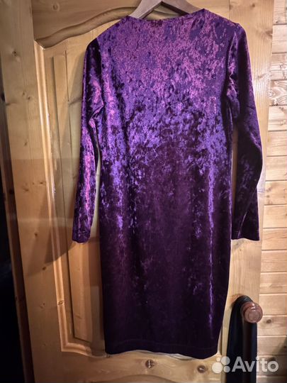 Платье женское 48 размер