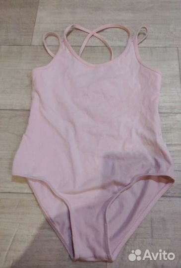 Купальники гимнастические, чешки 24 и 30 размер