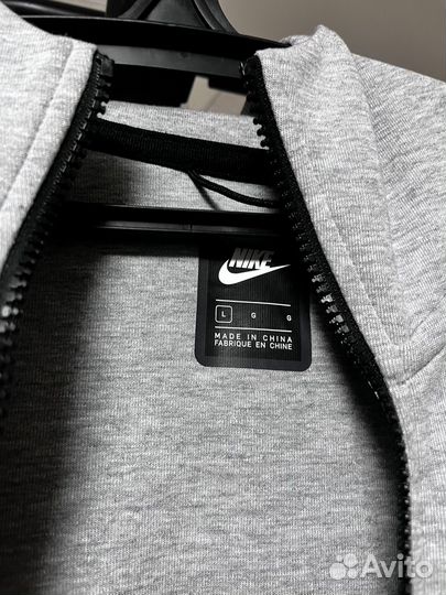 Nike tech fleece