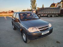 Chevrolet Niva 1.7 MT, 2015, 145 000 км, с пробегом, цена 620 000 руб.