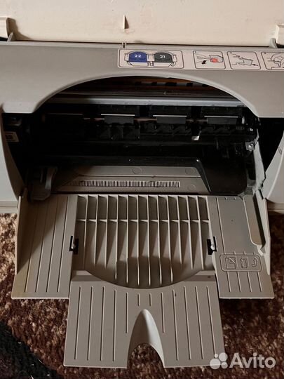 Принтер HP DeskJet 3940 C9050A на запчасти