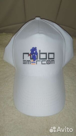 Бейсболка новая