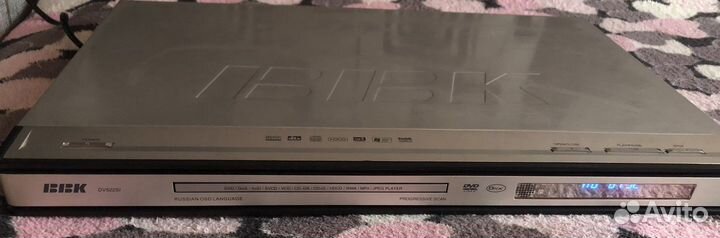 DVD плеер BBK 552SI